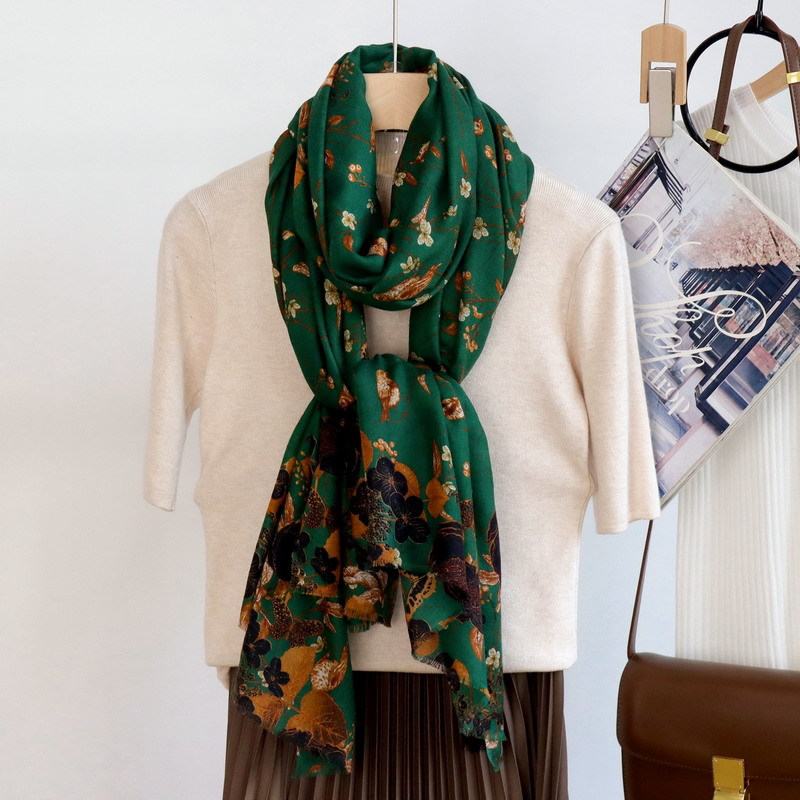 Lange grüne Kaschmirschals, lu – Winter Clothing Hong Kong Bewertung und Preis
